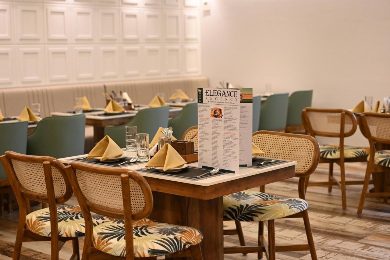 Hotel Elegance Regency Khanna  Zewnętrze zdjęcie